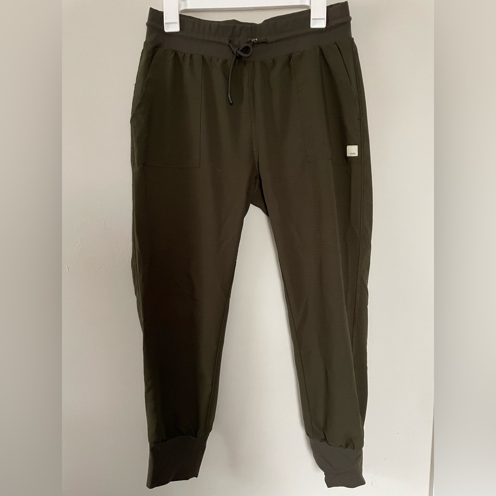 Vuori Green Joggers